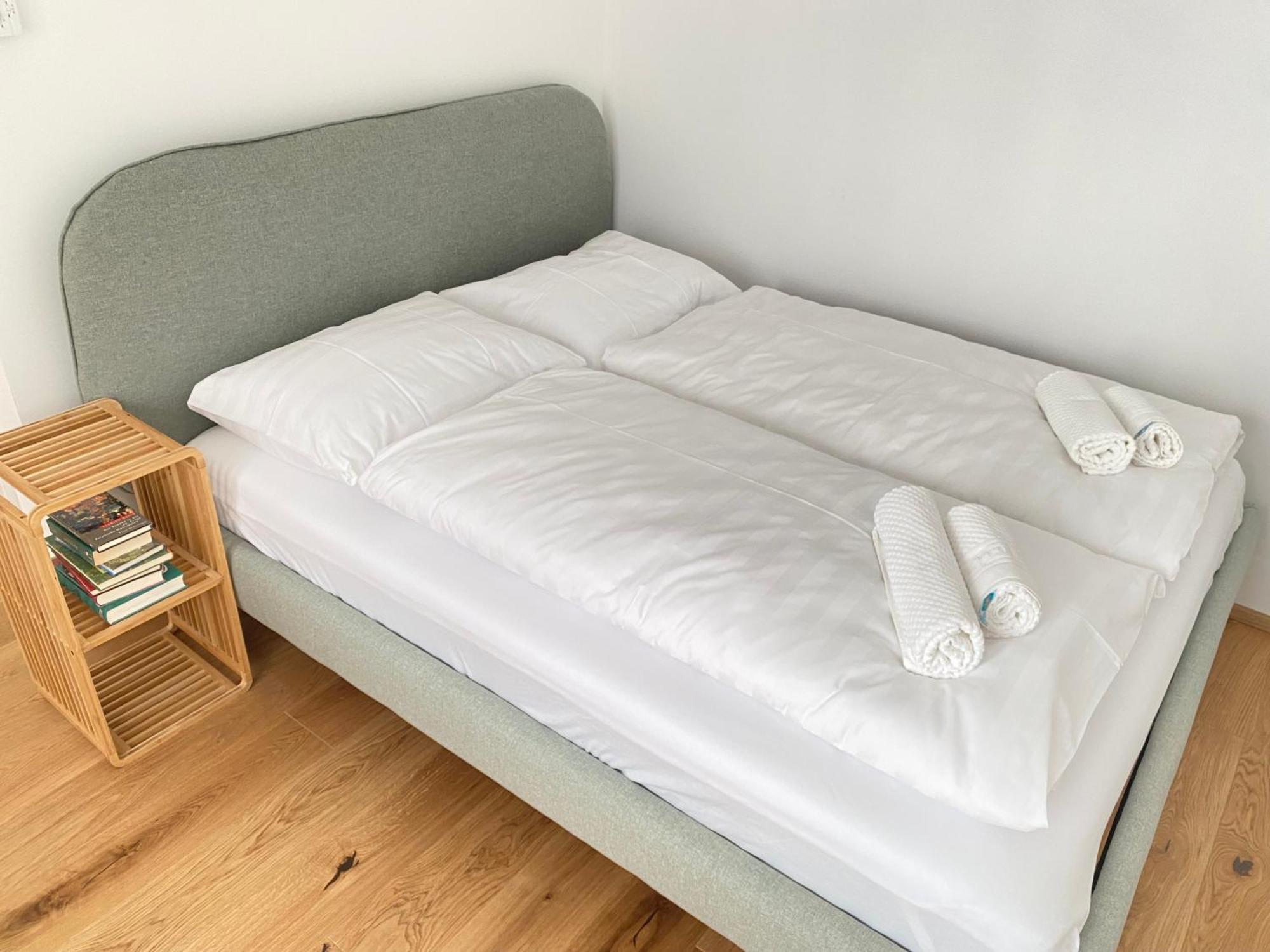 Stad10 - Apartments Very Close To Subway U2 Stadlau Vienna Room photo