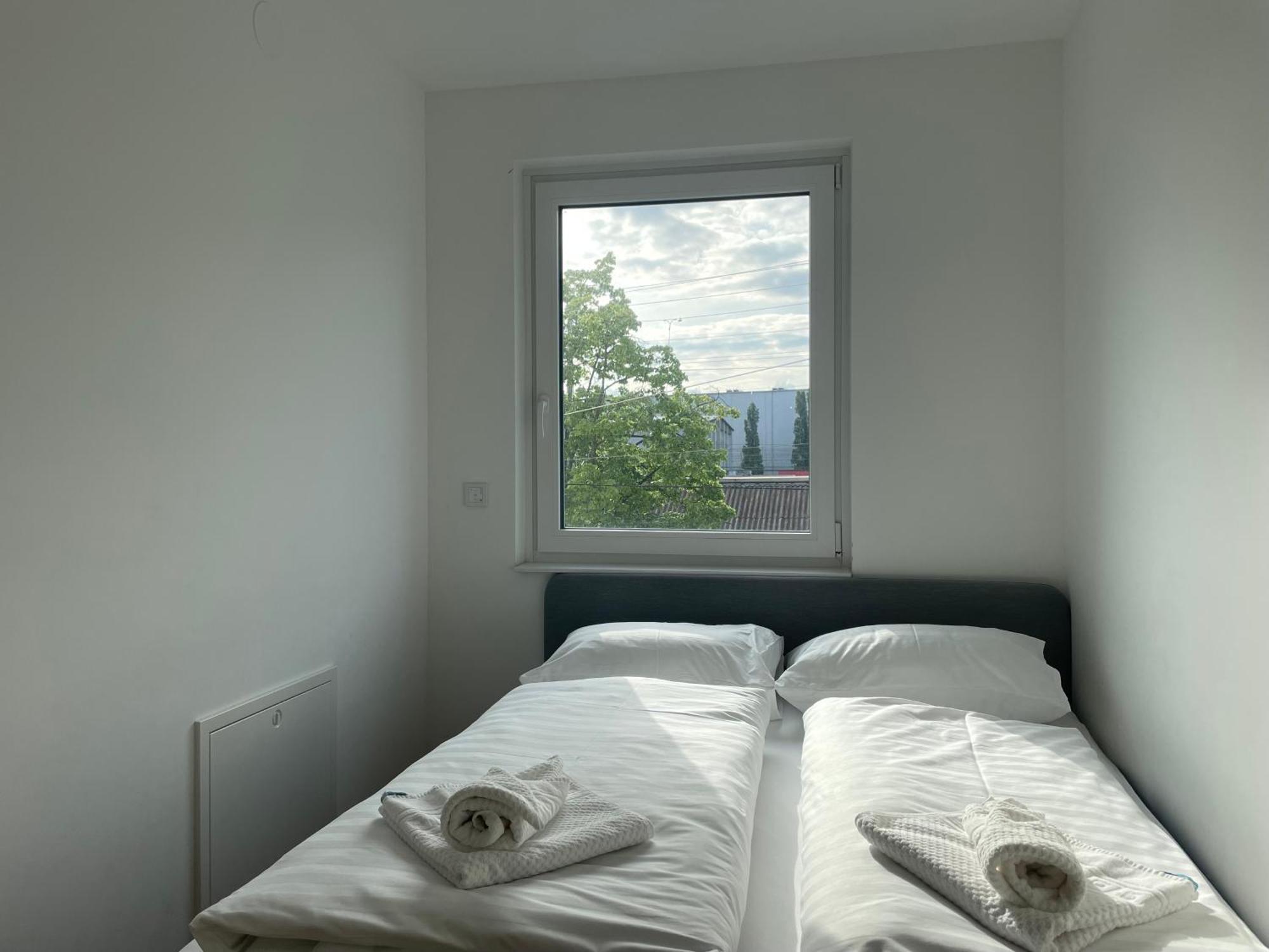 Stad10 - Apartments Very Close To Subway U2 Stadlau Vienna Exterior photo